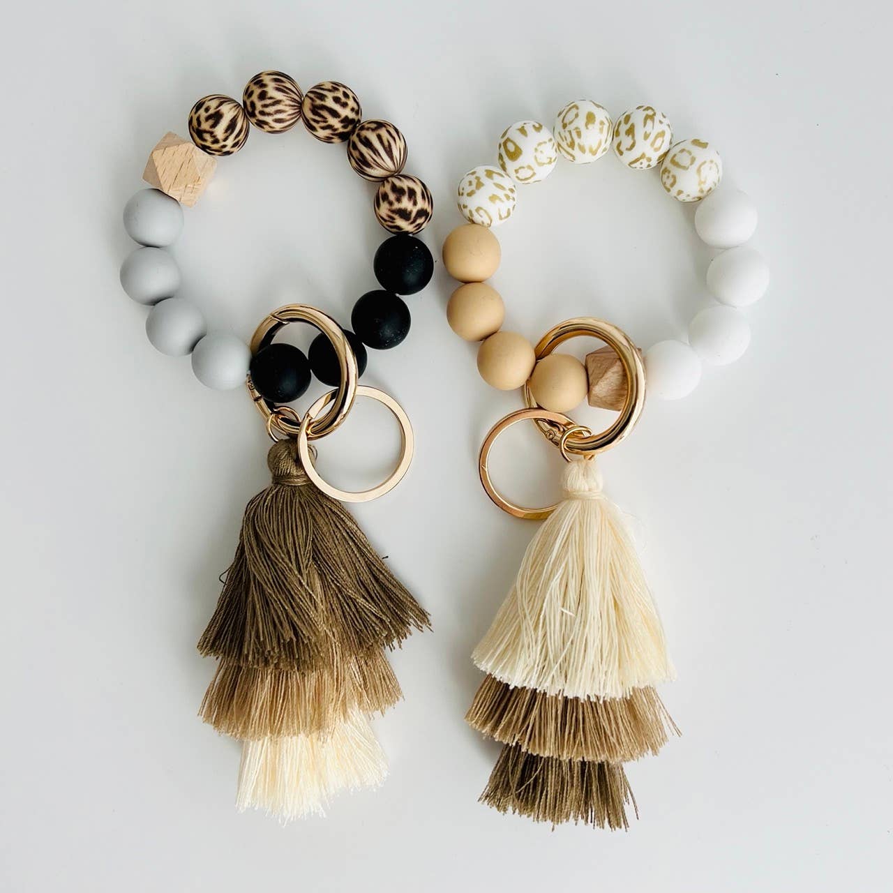 Bangle Keychain | Silicone Wristlet Key Ring | Ombre Tassel: White Leopard
