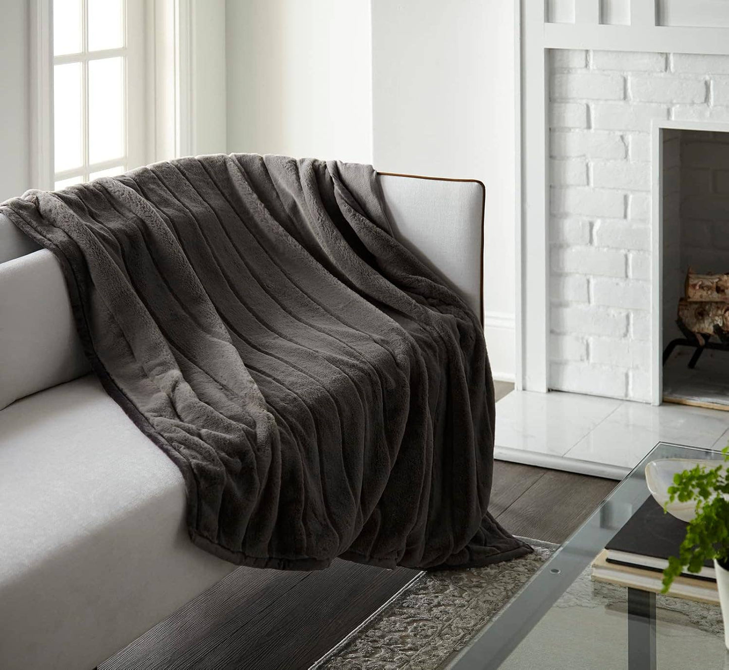 Channel Cut Faux Rabbit Fur Throw 50" x 60": Gray